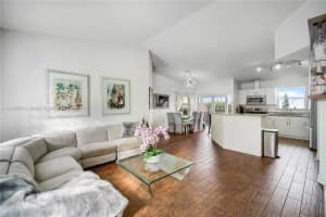 3070 NW 99th Ct, Doral, FL 33172, Sold 01/22/24