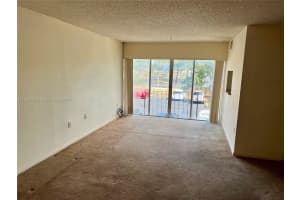 9301 SW 4th St #229f, Miami, FL 33174, Sold 01/26/24