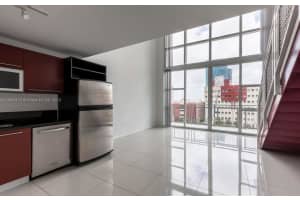 Vizcayne, 244 Biscayne Blvd APT 649, Miami, FL 33132, Sold 02/13/24