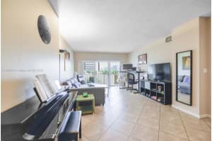 1980 S Ocean Dr #4l, Hallandale Beach, FL 33009, Sold 11/14/23