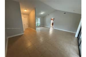 10380 SW 49th Pl, Cooper City, FL 33328, Sold 05/16/24