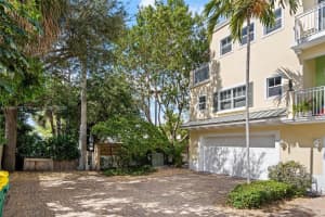 630 SE 15th St APT 7, Fort Lauderdale, FL 33316, Sold 12/22/23