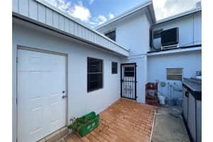 19316 NW 45th Ave, Miami Gardens, FL 33055, Sold 12/29/23