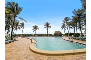 3901 S Ocean Dr #3b, Hollywood, FL 33019, Sold 05/28/24