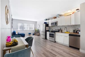 1275 Marseille Dr #35, Miami Beach, FL 33141, Sold 05/17/24