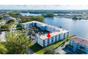 4311 Crystal Lake Dr APT 421, Pompano Beach, FL 33064, Sold 05/03/24