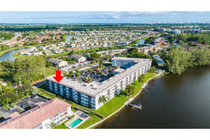 4311 Crystal Lake Dr APT 421, Pompano Beach, FL 33064, Sold 05/03/24