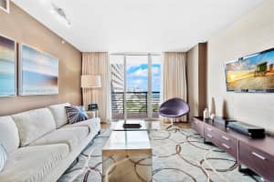 325 S Biscayne Blvd #3114, Miami, FL 33131, Sold 03/07/24