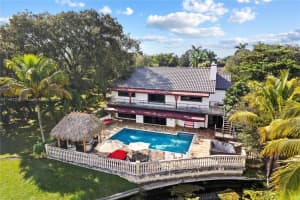 10951 SW 42nd Ct, Davie, FL 33328, Sold 01/31/24