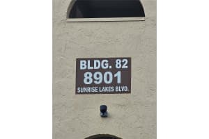 8901 Sunrise Lakes Blvd 111, Sunrise