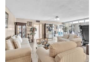950 NE 199th St #2f, Miami, FL 33179, Sold 06/04/24