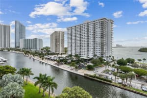 400 Kings Point Dr APT 803, Sunny Isles Beach, FL 33160, Sold 12/28/23