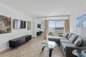 400 Kings Point Dr APT 803, Sunny Isles Beach, FL 33160, Sold 12/28/23