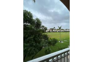 10242 NW 7th St UNIT 207, Miami, FL 33172, Sold 02/20/24