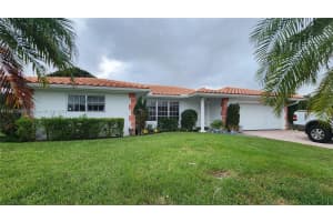 15 Little Harbor Way, Deerfield Beach, FL 33441, Sold 02/12/24