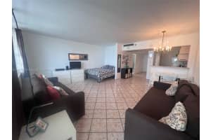 100 Lincoln Rd #818, Miami Beach, FL 33139, Sold 03/19/24