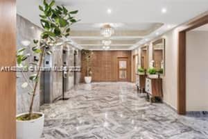 5401 Collins Ave 1230 Miami Beach, FL 33140 - MLS#A11487595