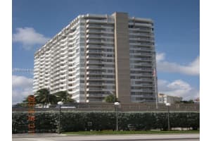 1965 S Ocean Dr #7b, Hallandale Beach, FL 33009, Sold 04/25/24