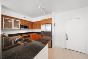 325 S Biscayne Blvd #4315, Miami, FL 33131, Sold 06/04/24