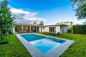 1030 N Venetian Dr Miami, FL 33139 - MLS#A11487706