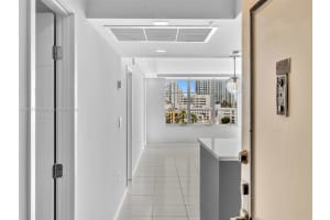 4101 Pine Tree Dr, Miami, FL 33140, - MLS#A11487729