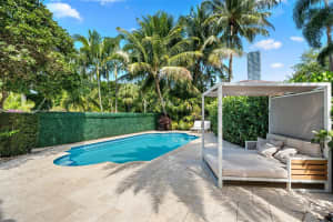 19484 39th Ave, Golden Beach, FL 33160, Sold 04/12/24