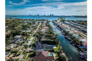 2090 NE 124th St, North Miami, FL 33181, Sold 05/08/24