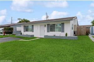 2706 NW 52nd Ct, Fort Lauderdale, FL 33309, Sold 02/05/24