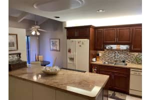 466 Briarwood Cir # 2-60, Hollywood, FL 33024, Sold 04/16/24