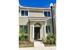 1043 SE 24th Ave, Homestead, FL 33035, Sold 01/12/24