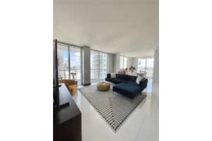 Vizcayne, 253 NE 2nd St APT 3303, Miami, FL 33132, Sold 07/09/24