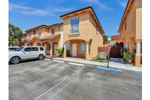 3515 W 76th St APT 1, Hialeah, FL 33018, Sold 01/29/24