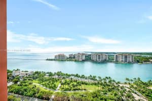 300 South Pointe Dr APT 2002, Miami Beach, FL 33139, Sold 06/26/24