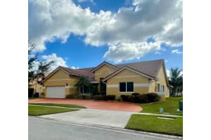 1031 NW 162nd Ave, Pembroke Pines, FL 33028, Sold 05/01/24