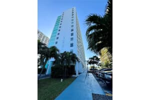 1250 West Ave #11r, Miami Beach, FL 33139, Sold 04/15/24
