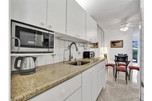 16790 NE 14th Ave APT 108, Miami, FL 33162, Sold 03/15/24