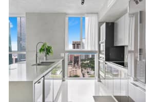 1080 Brickell Ave Unit 2900, Miami, FL 33131, Sold 02/23/24