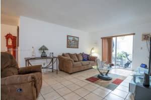 1519 Drexel Ave APT 200, Miami Beach, FL 33139, Sold 02/14/24