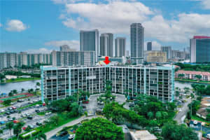 200 Leslie Dr APT 310, Hallandale Beach, FL 33009, Sold 08/15/24