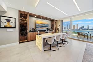 6000 Island Blvd APT 807, Aventura, FL 33160, Sold 08/26/24