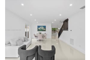 10949 NW 58th Terrace, Doral, FL 33178, Sold 07/17/24
