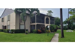 446 Pine Glen Ln b 2, Greenacres, FL 33463, Sold 04/09/24