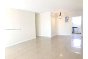 462 Golden Isles Dr APT 206, Hallandale Beach, FL 33009, Sold 04/12/24
