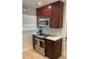 875 NE 195th St APT 215, Miami, FL 33179, Sold 03/04/24