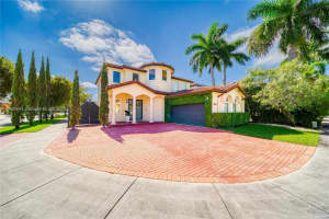 15012 SW 11th St, Miami, FL 33194, Sold 03/14/24