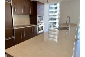 475 Brickell Ave APT 3115, Miami, FL 33131, Sold 04/01/24