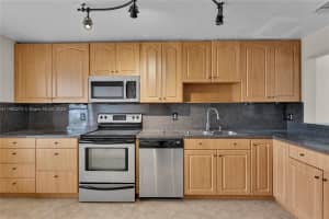1072 NW 98th Terrace #114, Pembroke Pines, FL 33024, Sold 07/23/24