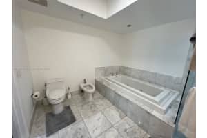 218 Se 14th Street 1806 Miami, FL 33131 - MLS#A11490360