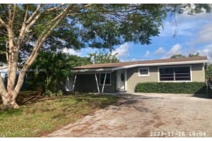5667 Balfrey Dr, West Palm Beach, FL 33413, Sold 01/24/24
