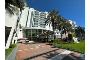 3029 NE 188th St APT 1124, Aventura, FL 33180, Sold 04/26/24